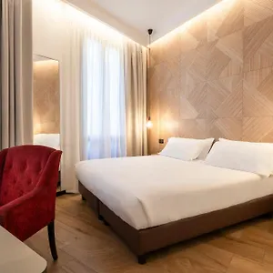 London Hotel Mailand